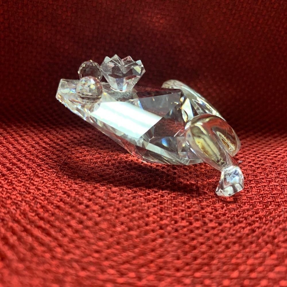 Rare vintage Swarovski frog prince clear eyes